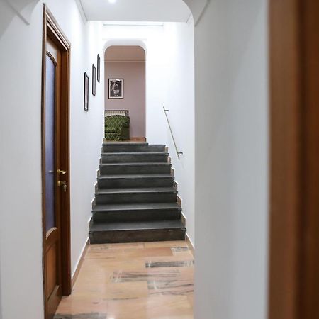 Modern Apartment At Piazza Del Gesu' By Wonderful Italy Nápoly Kültér fotó