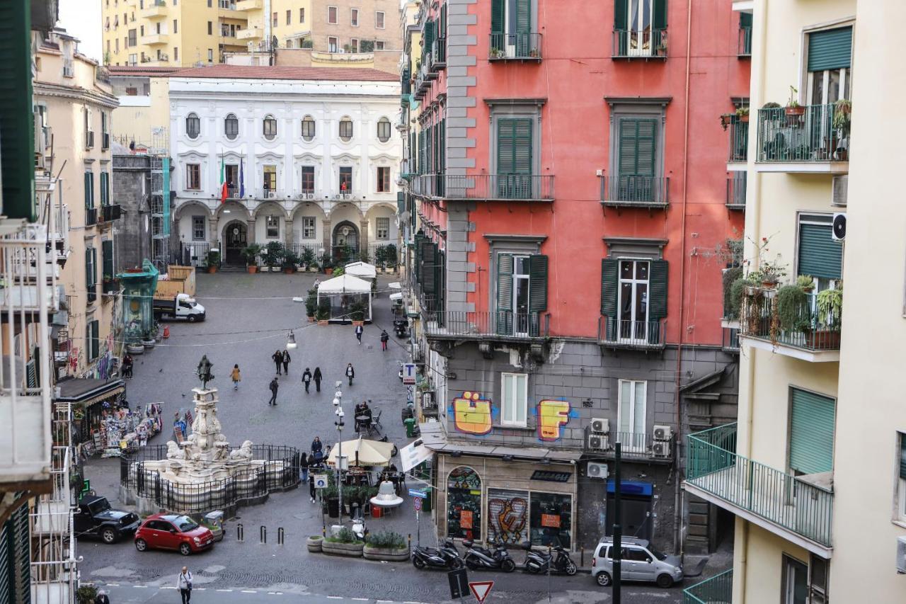 Modern Apartment At Piazza Del Gesu' By Wonderful Italy Nápoly Kültér fotó